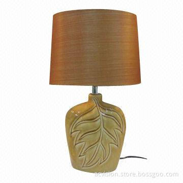 Noble golden ceramic table lamp for home decoration